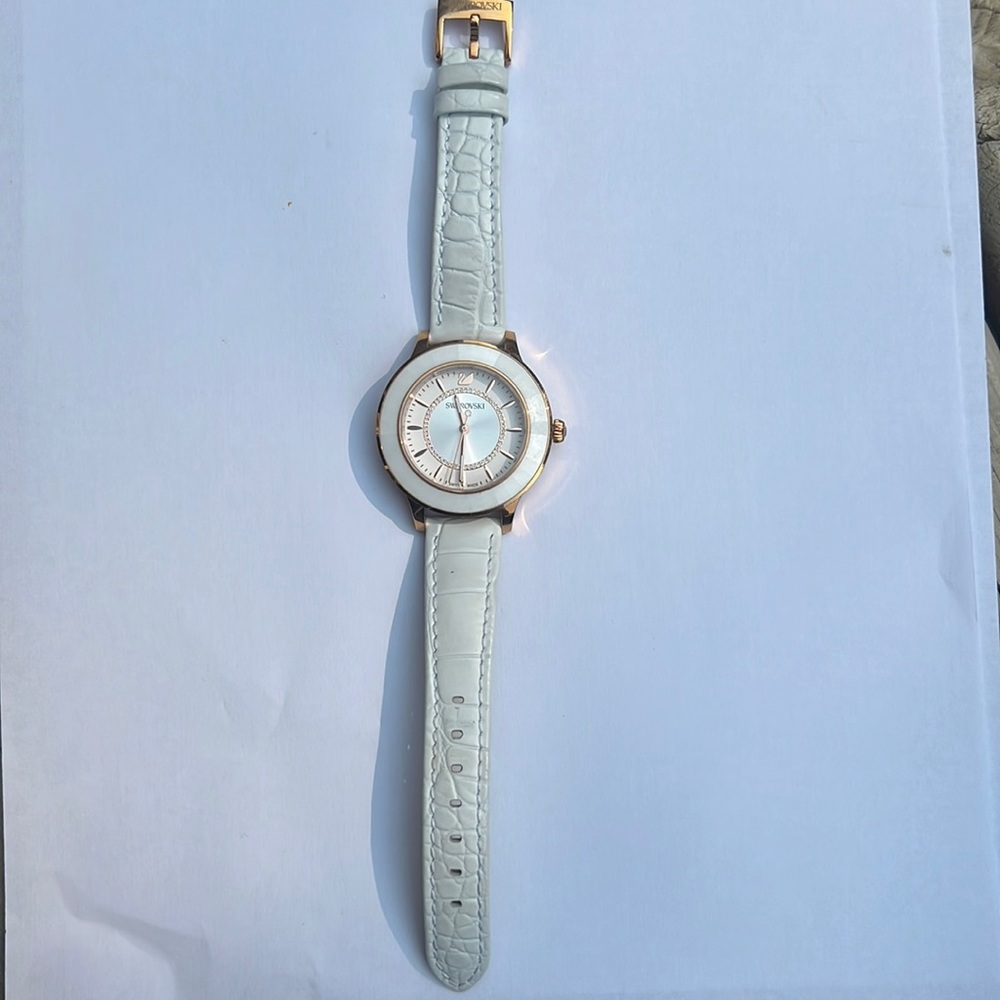Excellent condition Swarovski watch